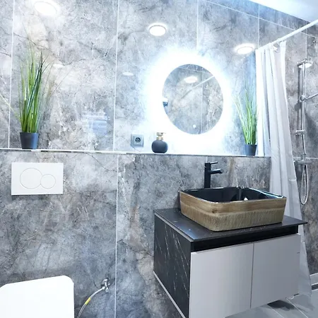 Luxury - Ib - Gemuetliches Iii Stock Apartman Neuwied