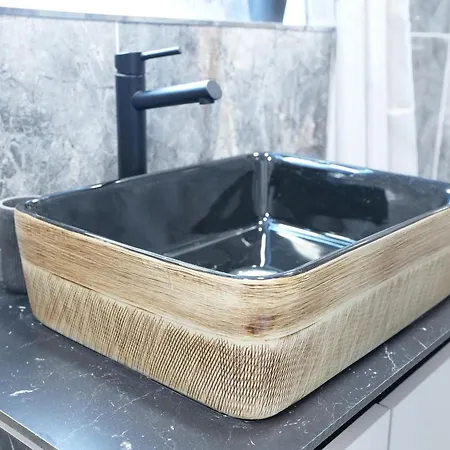 Luxury - Ib - Gemuetliches Iii Stock * Neuwied